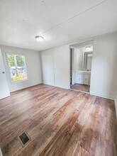 412 McElhaney Rd in Travelers Rest, SC - Building Photo - Building Photo