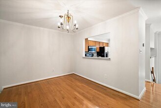 8316 Linden Oaks Ct in Lorton, VA - Building Photo - Building Photo