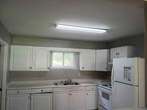 1814 E 58th St in Savannah, GA - Building Photo - Building Photo