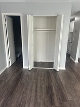 81 W Lake Dr in Middletown, CT - Building Photo - Building Photo
