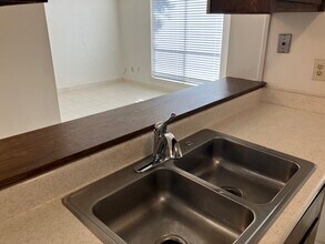 2817 Los Gatos Ct, Unit 1 los gatos in Memphis, TN - Foto de edificio - Building Photo