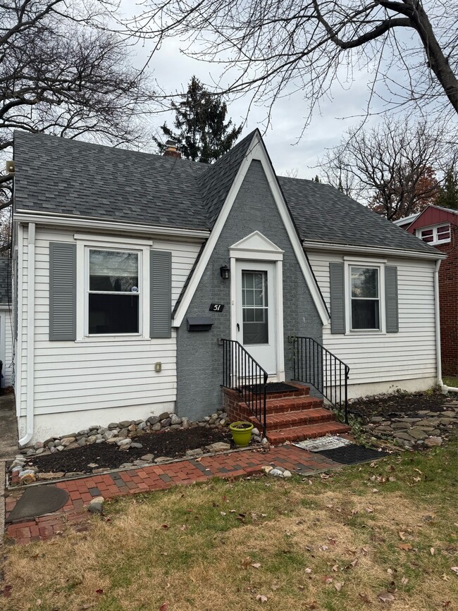 property at 51 George St