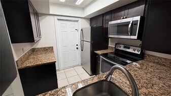 4061 NW 9th Ave in Pompano Beach, FL - Building Photo