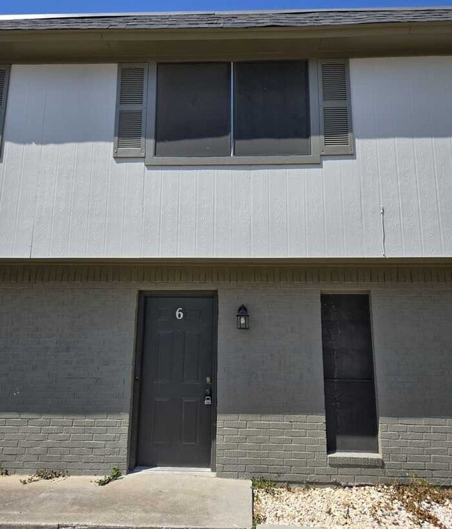 120 Barrett Dr in Justin, TX - Building Photo - Building Photo