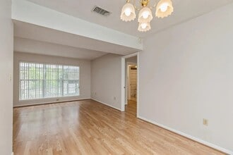 104 Country Club Dr in Niceville, FL - Building Photo - Building Photo