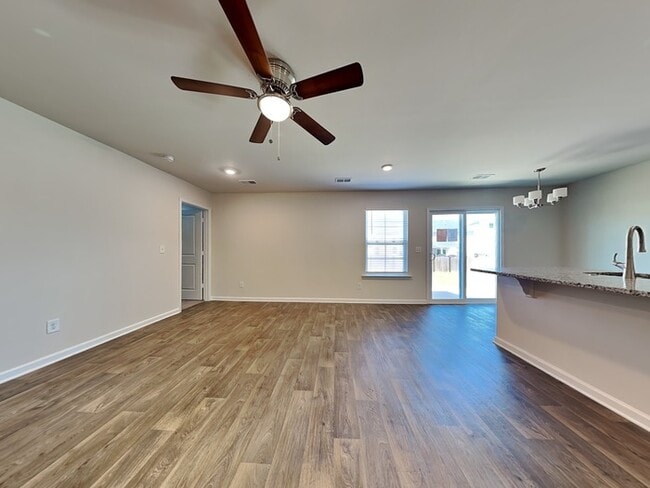 1643 Commendable Ct, Unit 116 in Lexington, SC - Building Photo - Building Photo