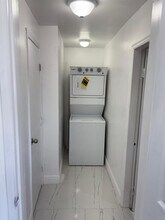 230 SW 11th St in Dania Beach, FL - Building Photo - Building Photo