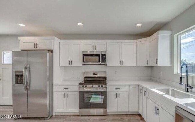 1315 W Cocopah St in Phoenix, AZ - Foto de edificio - Building Photo