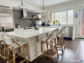 15 Harrison St in Salisbury, CT - Building Photo - Building Photo