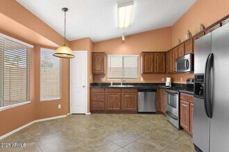 14527 W Marcus Dr in Surprise, AZ - Building Photo - Building Photo