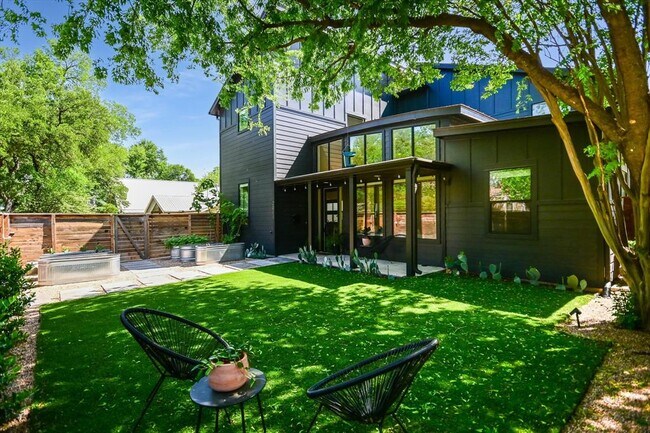 property at 2011 Arpdale St