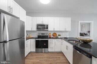 700 Citation Ln in Cherry Hill Township, NJ - Building Photo - Building Photo