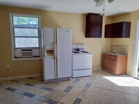 5530 Gatewood St photo'