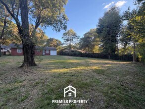 1493 Rebecca St in Memphis, TN - Building Photo - Building Photo