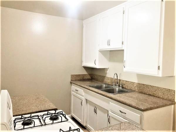 4131 Pixie Ave in Lakewood, CA - Building Photo - Building Photo