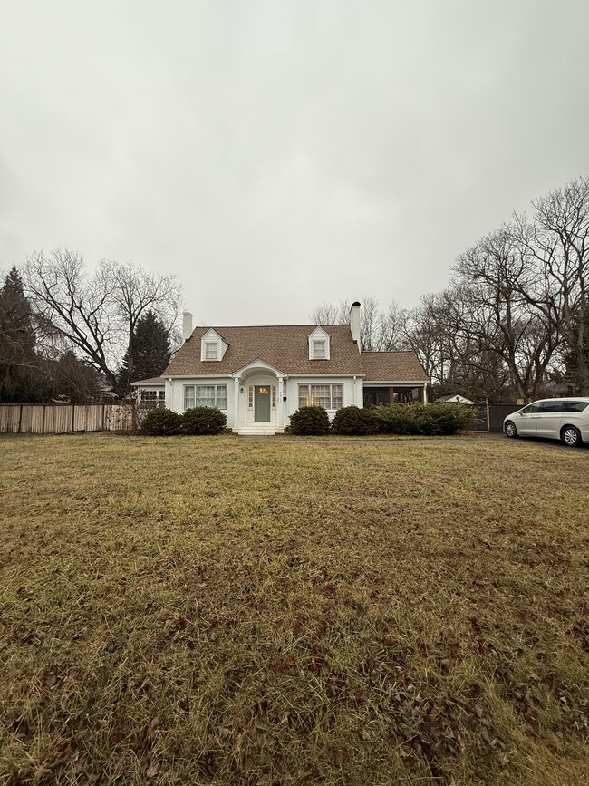 3015 Polo Rd in Winston-Salem, NC - Building Photo - Building Photo