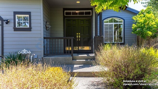 5420 Hazelwood Ct in Santa Rosa, CA - Building Photo - Building Photo
