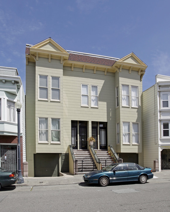 935 Capp St in San Francisco, CA - Building Photo