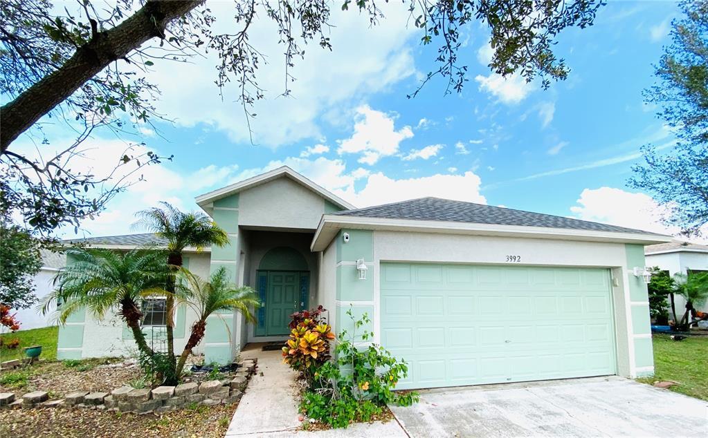 3992 Warbler Dr in Winter Haven, FL - Building Photo
