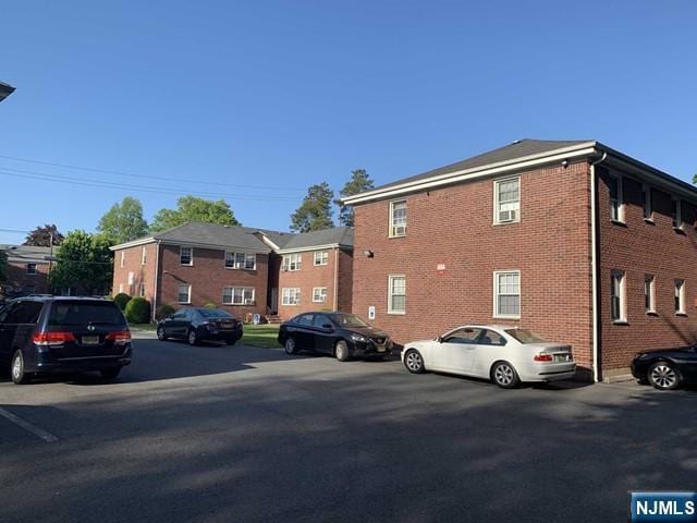 171-183-183 Fort Lee Rd in Teaneck, NJ - Foto de edificio - Building Photo
