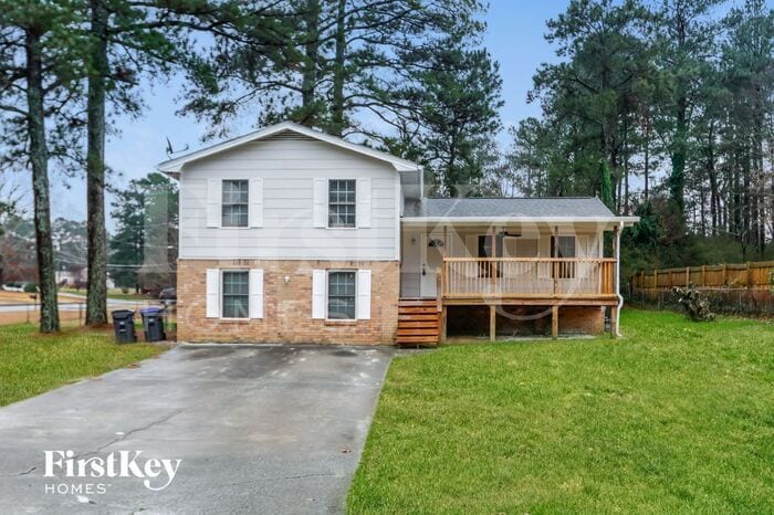 1853 Vly Vw Rd in Snellville, GA - Building Photo