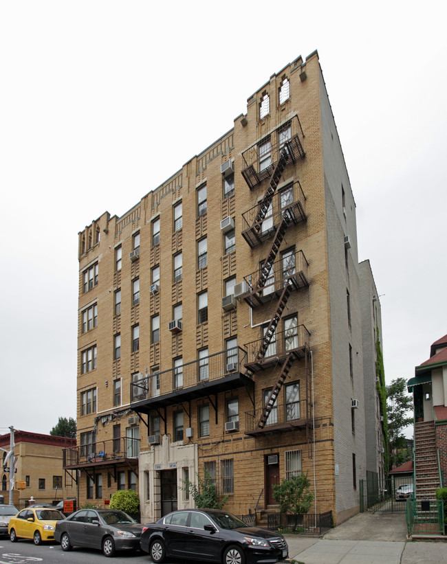 5118 14th Ave in Brooklyn, NY - Building Photo - Building Photo