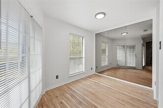 1104 Riverchase Ln in Arlington, TX - Building Photo - Building Photo