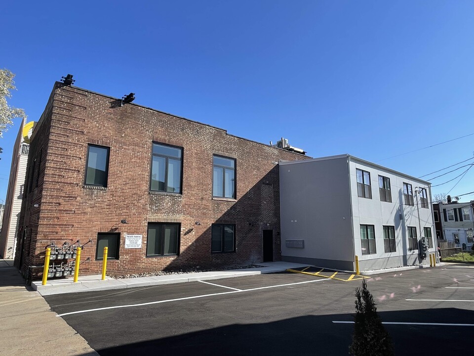 Fagley Apartments in Baltimore, MD - Building Photo