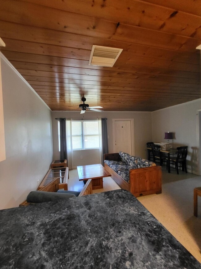 1169 Seaway Dr in Fort Pierce, FL - Building Photo - Building Photo