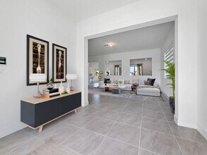 10765 Passage Way in Parkland, FL - Foto de edificio - Building Photo