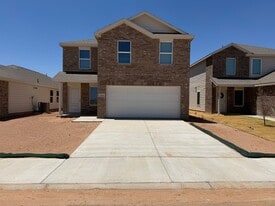 1503 Good Pr Ave in Wolfforth, TX - Building Photo