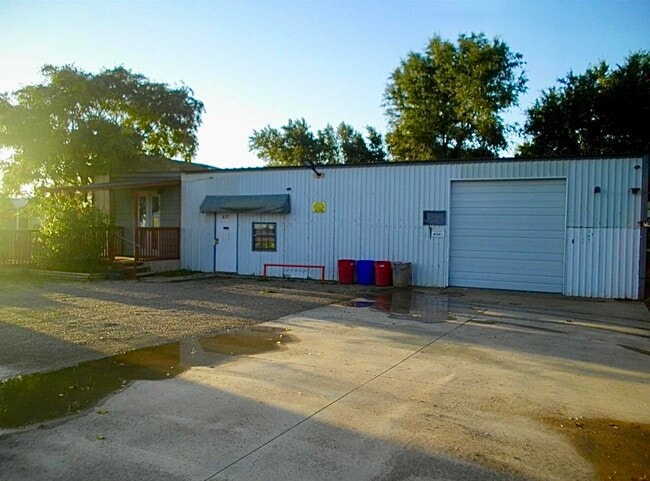 property at 8707 Private Rd 7355