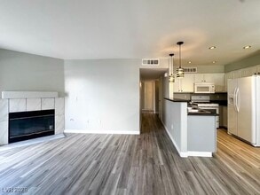 3090 Tarpon in Las Vegas, NV - Foto de edificio - Building Photo