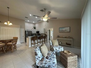 5202 L Pavia Blvd, Unit 5202 in Venice, FL - Building Photo - Building Photo