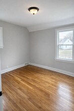 4120 W 224th St in Fairview Park, OH - Foto de edificio - Building Photo