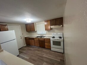 2125 Biehn St in Klamath Falls, OR - Building Photo - Building Photo