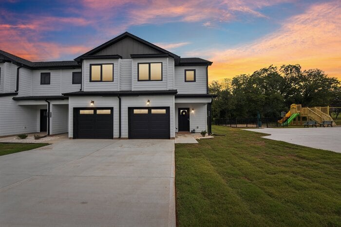 895 Ac Little Dr in Newton, NC - Building Photo