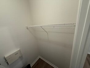 18347 Redland Rd, Unit 1 in San Antonio, TX - Foto de edificio - Building Photo