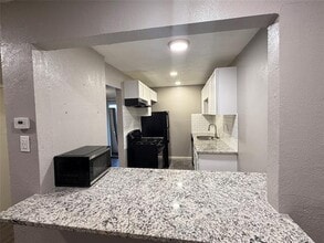 6012 Westridge Ln in Fort Worth, TX - Building Photo - Building Photo