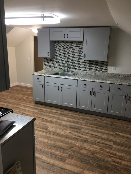 25 Mather St in Binghamton, NY - Building Photo