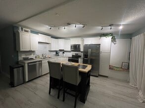 312 Southwind Dr, Unit 107 in North Palm Beach, FL - Building Photo - Building Photo