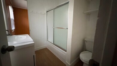 4873 Ascot Ave in Los Angeles, CA - Building Photo - Building Photo