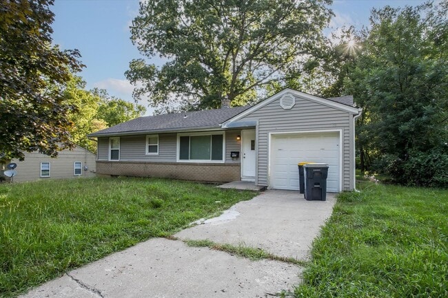 property at 10601 Oakland Ave