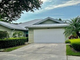 1880 SW Springfield Ct in Palm City, FL - Building Photo