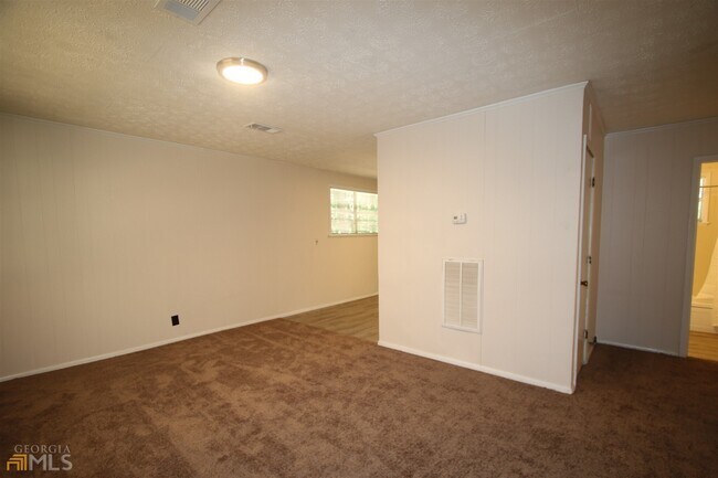 1601 27th St in Valley, AL - Building Photo - Building Photo