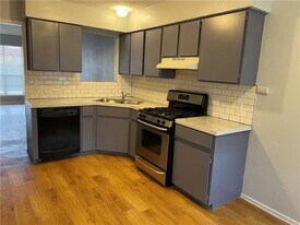 105 Meteor Dr in Austin, TX - Building Photo