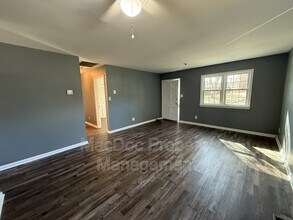 155 Longstreet Ave in Fredericksburg, VA - Building Photo - Building Photo