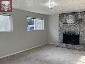 3309 NE 42nd Pl in Vancouver, WA - Building Photo - Building Photo