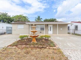 1321 SW 33rd Terrace in Fort Lauderdale, FL - Building Photo