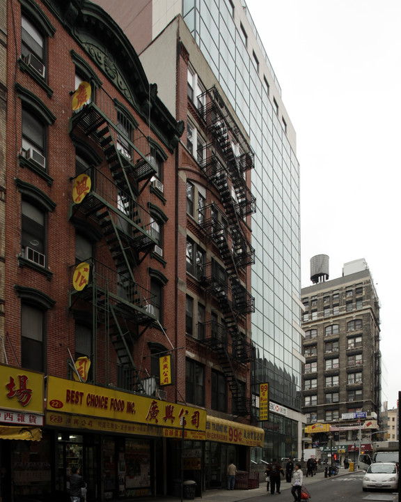 22 Catherine St in New York, NY - Foto de edificio